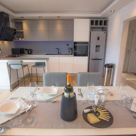 Apartment Gallery Primošten Extérieur photo