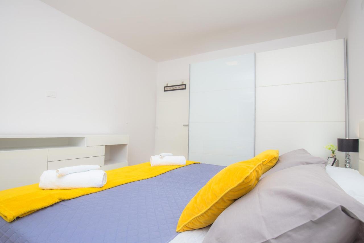 Gallery Apartment *